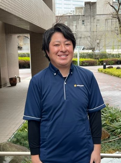 仕事は厳しく、職場は楽しく